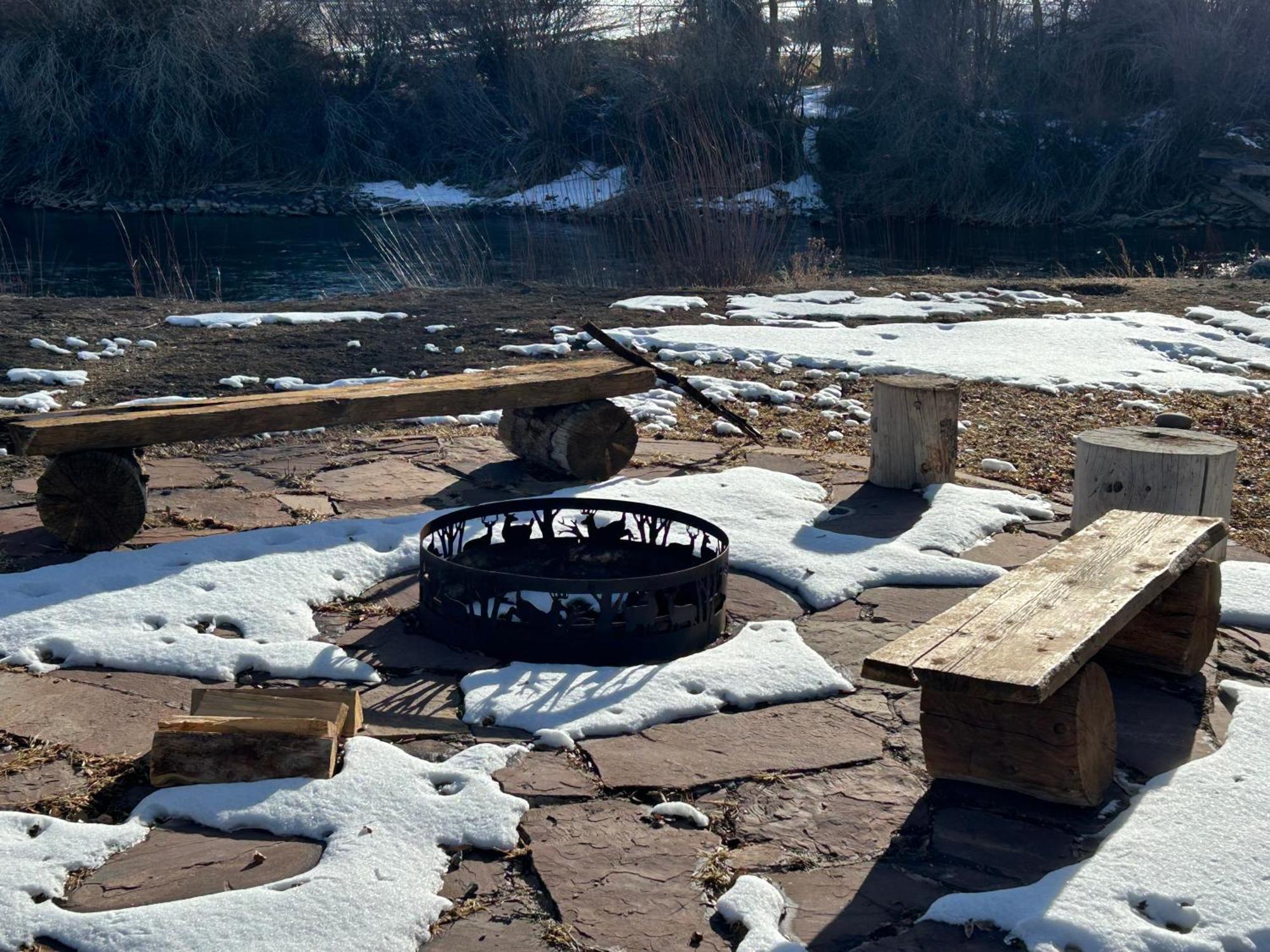 Chinook Winds Lodge Дубойс Экстерьер фото