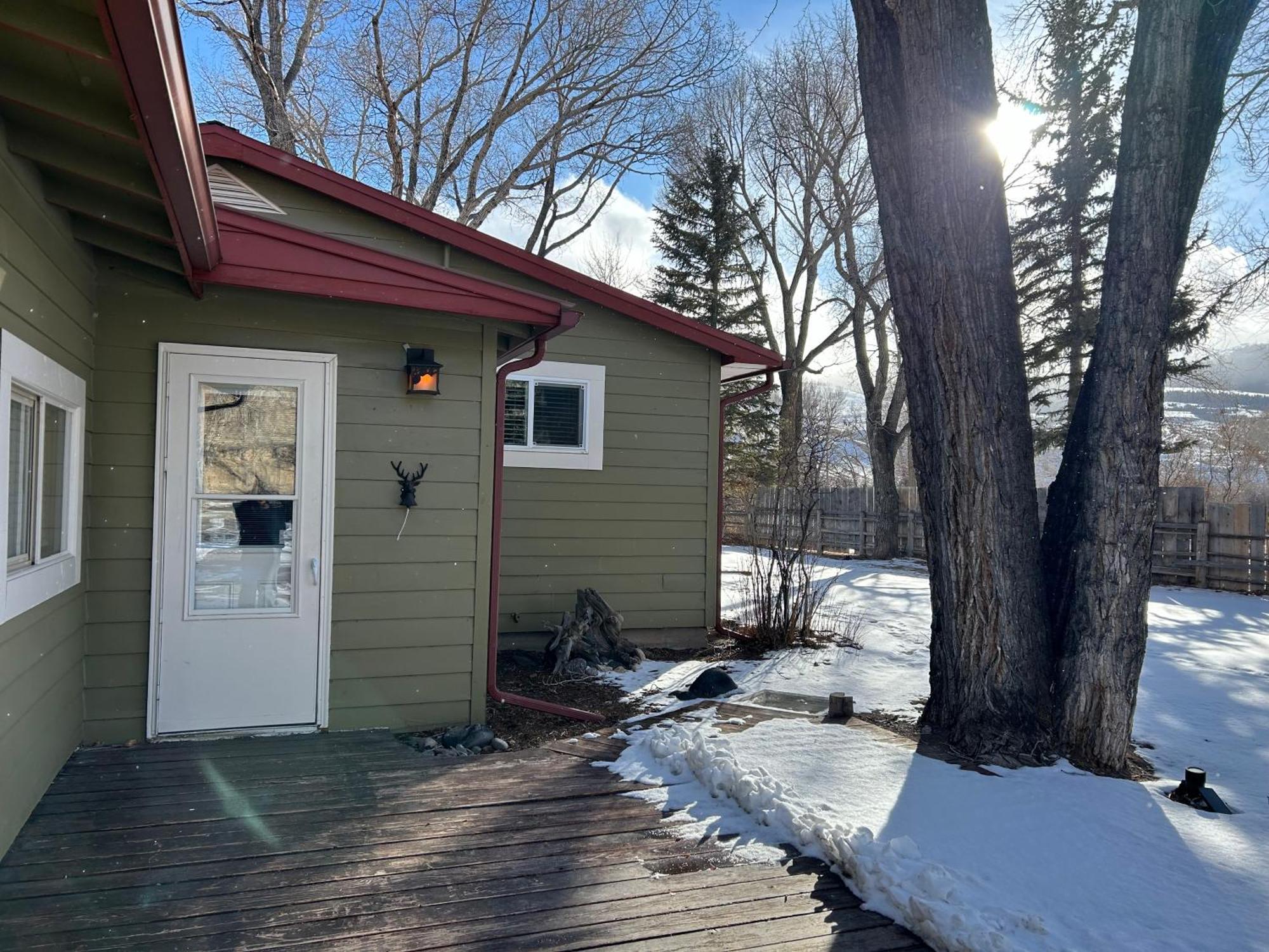 Chinook Winds Lodge Дубойс Экстерьер фото