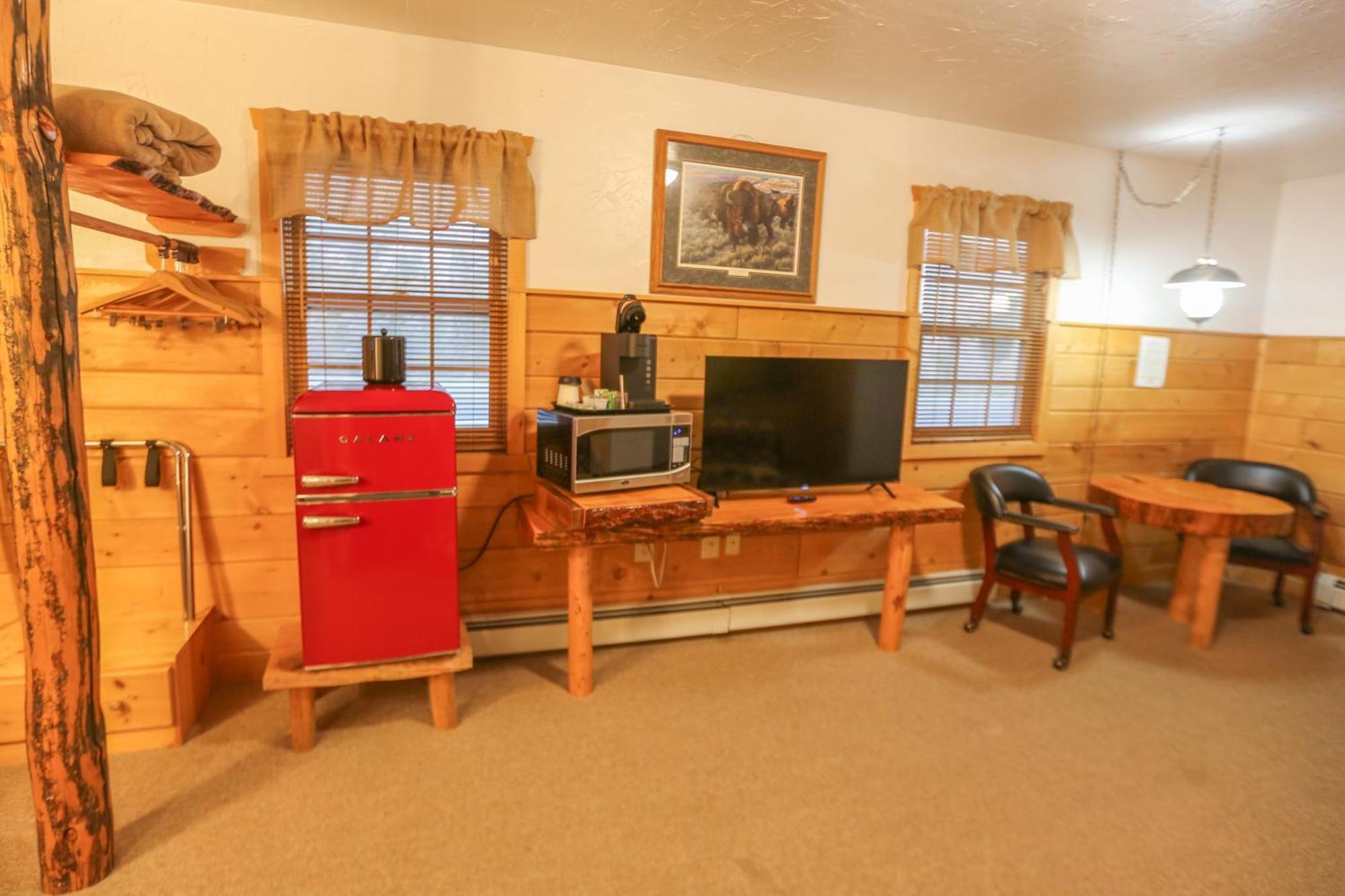 Chinook Winds Lodge Дубойс Экстерьер фото