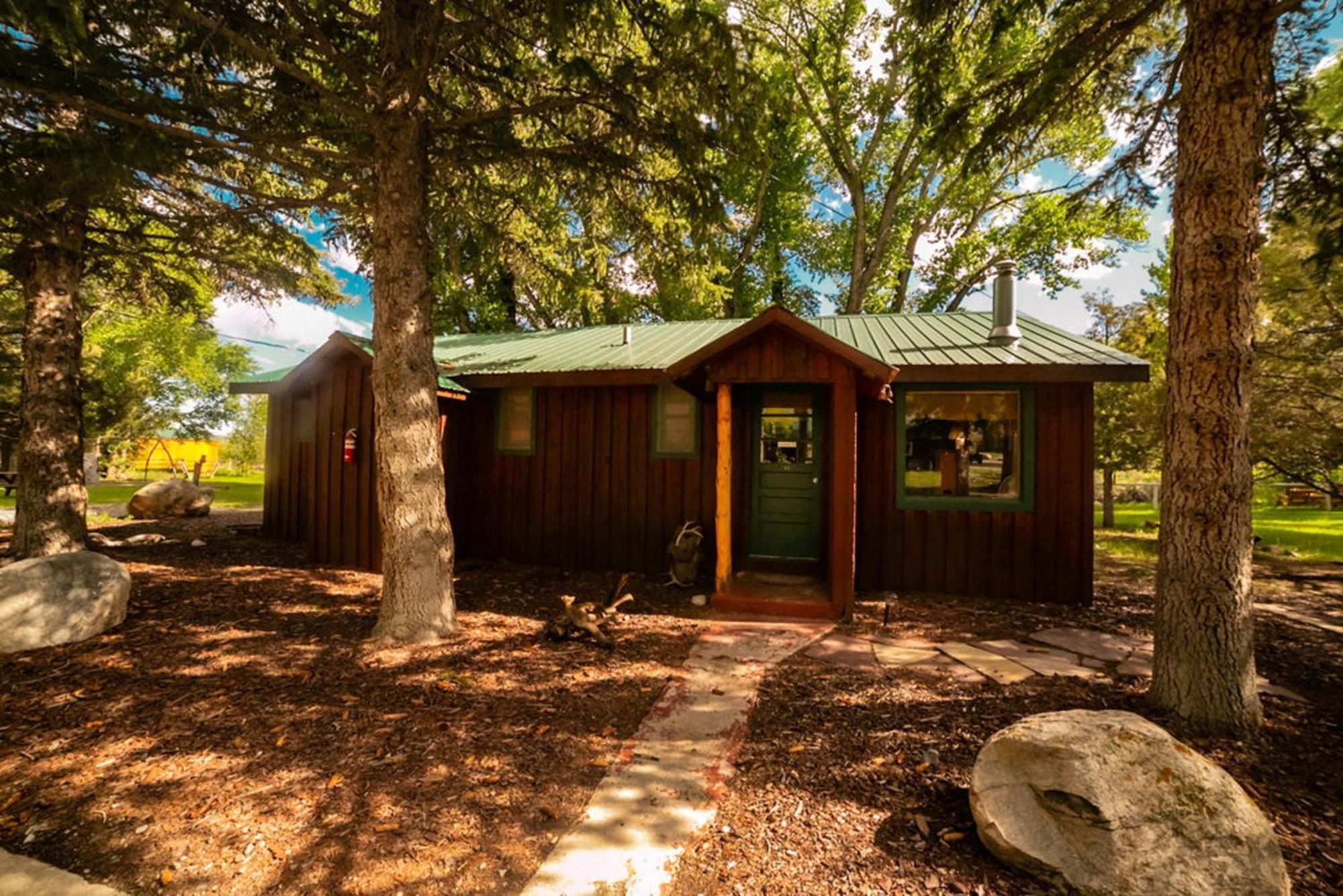 Chinook Winds Lodge Дубойс Экстерьер фото